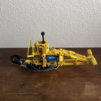 Vintage LEGO TECHNIC: Search Sub (8250)  1997