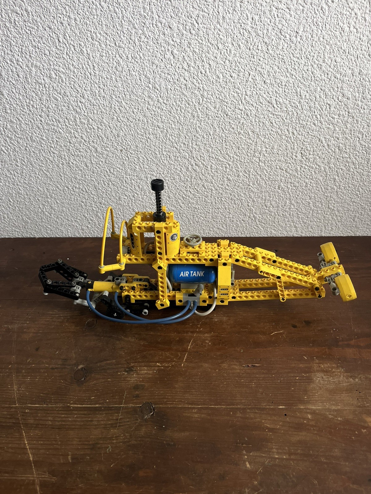Vintage LEGO TECHNIC: Search Sub (8250) 1997