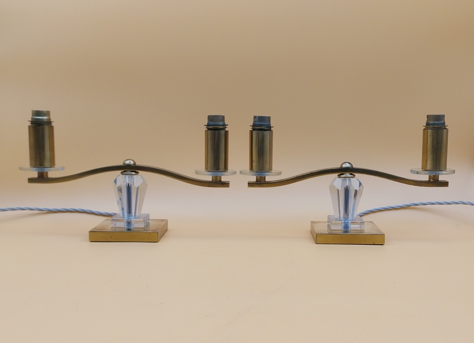 Paire de lampe Art déco en laiton et verre style Adnet Leleu