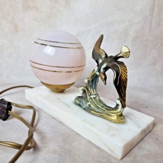 Ancienne Lampe Art Déco en Marbre - Laiton et Verre Opalin - Oiseau en régule