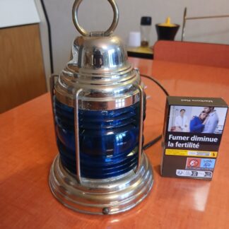 Vintage, lampe décorative Anglaise très sympa à poser Années 60 genre marine.