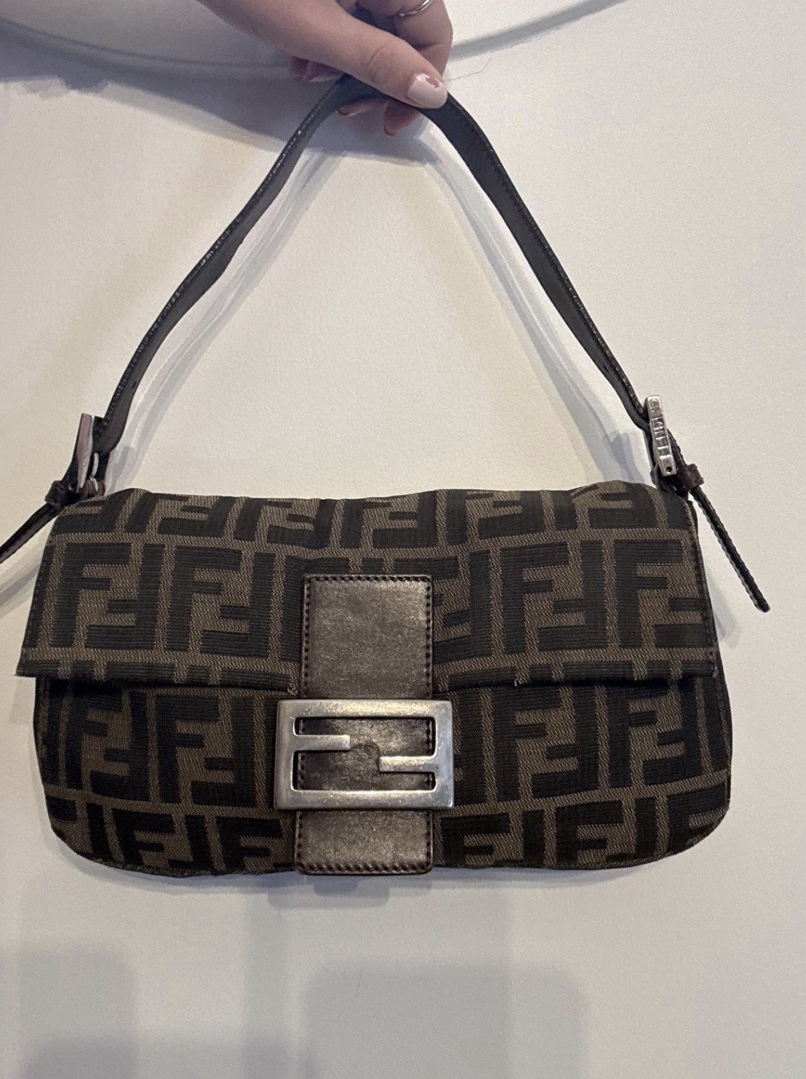 fendi baguette