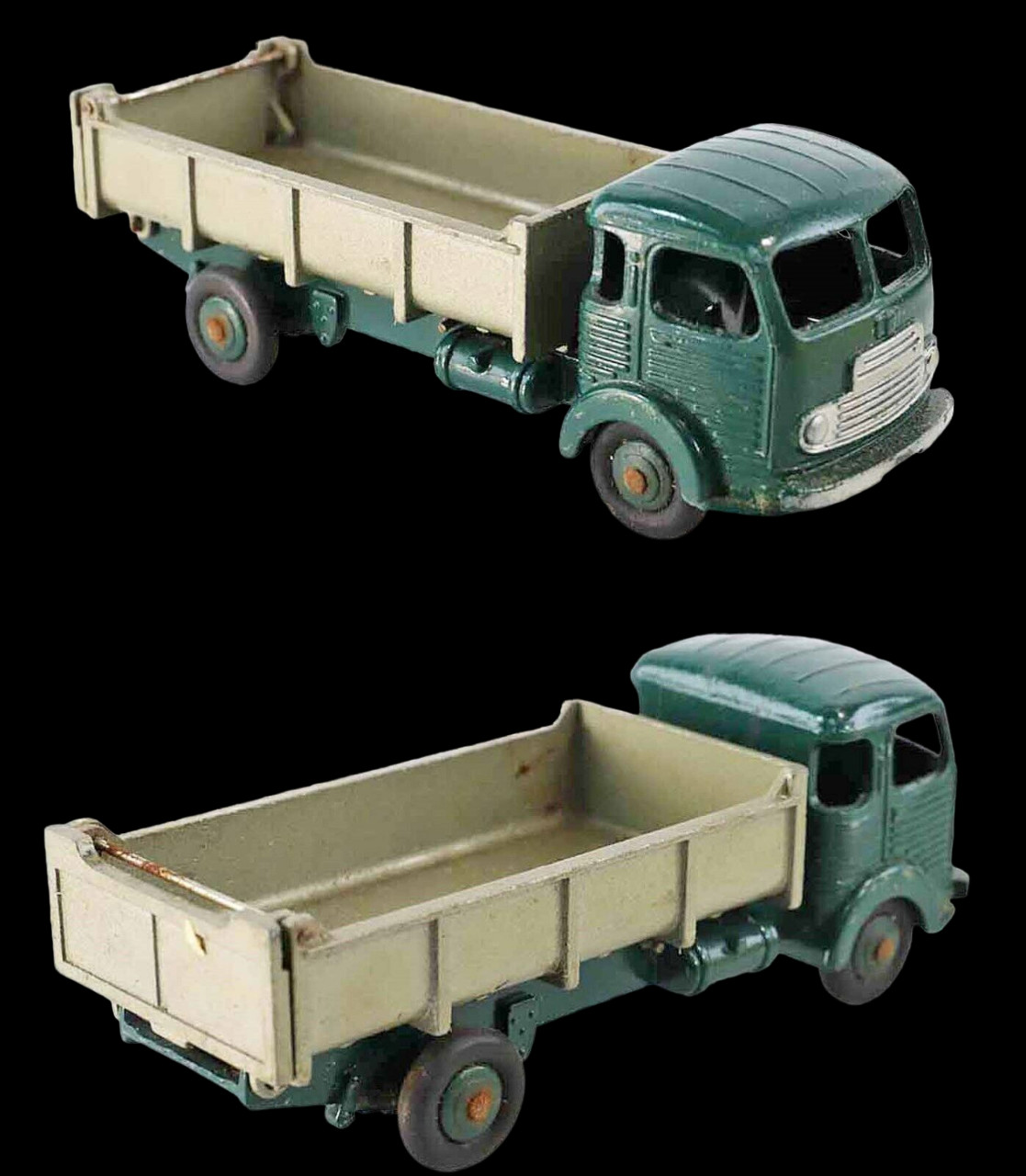 1 / 43 ème DINKY TOYS SIMCA CARGO BENNE / jouet ancien