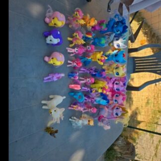 Vintage: Gros lot de 39 figurines MON PETIT PONEY et fakes etc Et My Little Pony