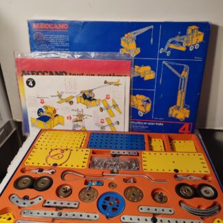 MECCANO BOITE BLEU N° 4   BIEN REMPLI VINTAGE