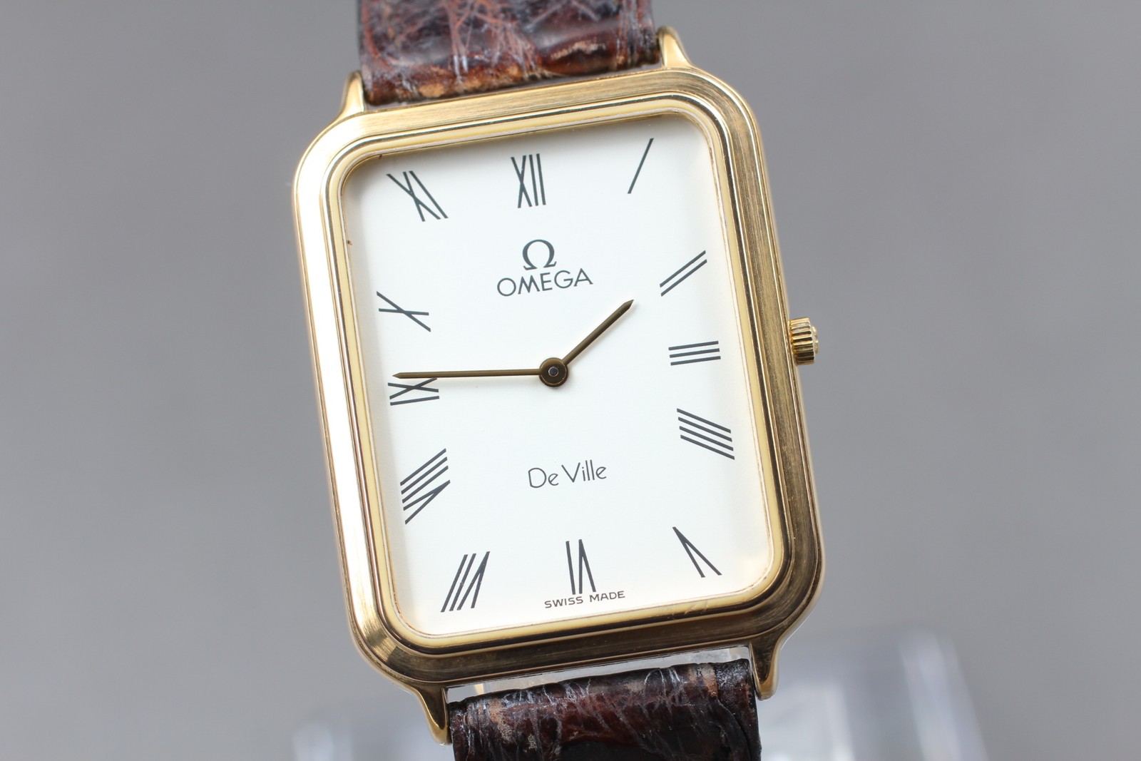 Montre Vintage Omega De Ville Tank Cadran Romain Or Quartz Pour Homme JAPAN