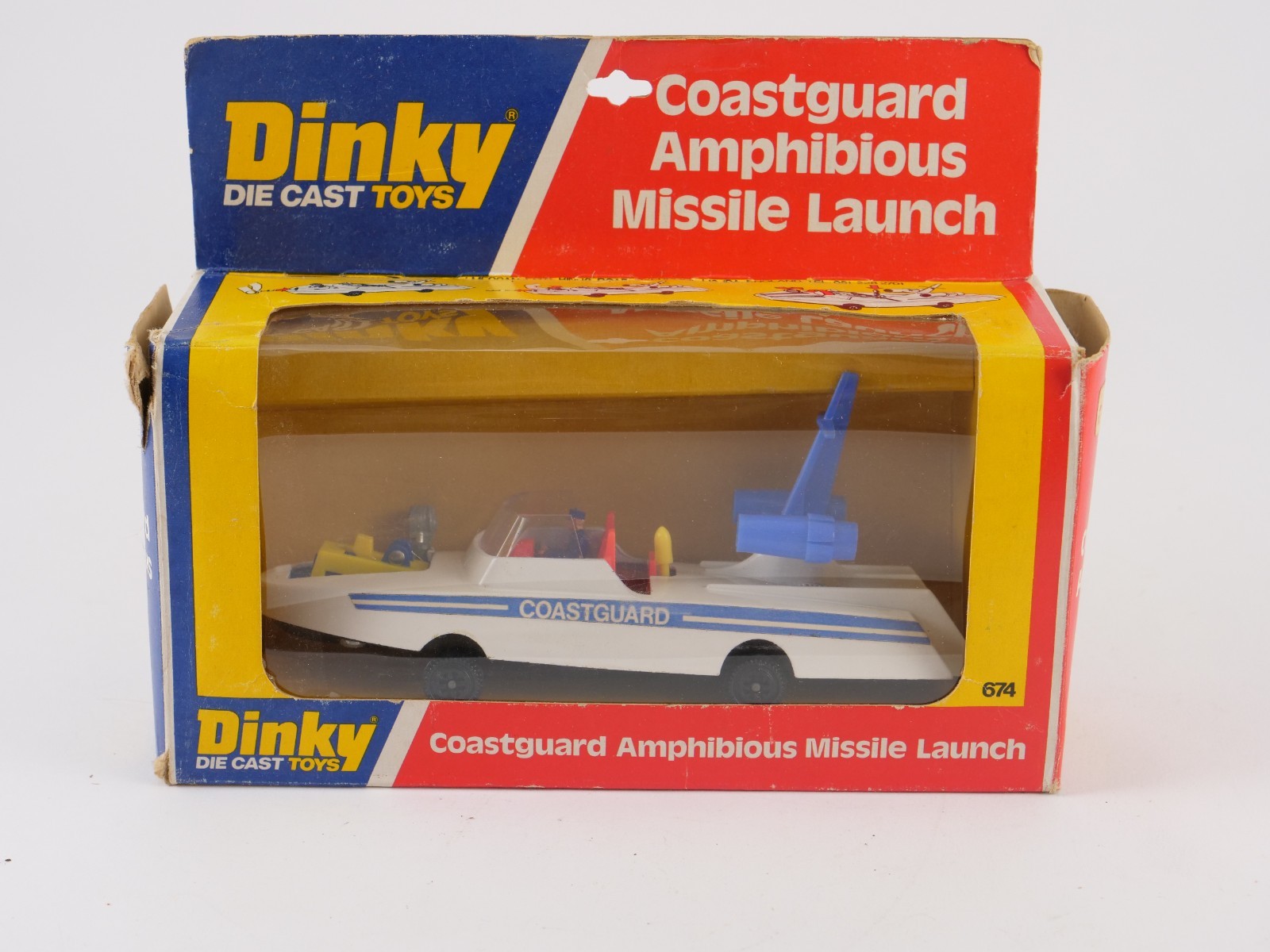 Dinky Toys Gb n° 674 bateau Coastguard amphibious Missile Launch en boîte 1/43