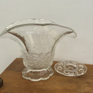 Ancien Grand Vase / Pic Fleurs ART DECO En Verre Moule / H: 20cm