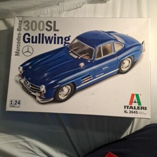 maquette 1/24 MERCEDES-BENZ  300 SL GULLWING BOITE JAMAIS OUVERTE