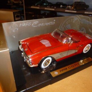 CHEVROLET CORVETTE 1958 MOTORMAX  1/18
