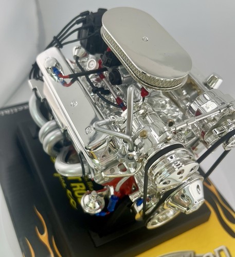 Street Rod Chevy Small Block Engine 84026 Liberty Classics NIB