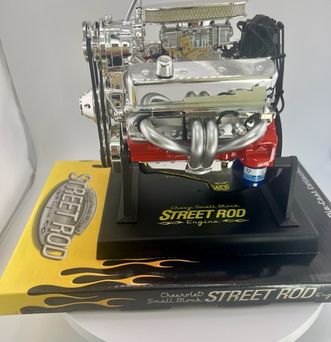 Street Rod Chevy Small Block Engine 84026 Liberty Classics NIB