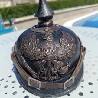 casque à pointe allemand 1915