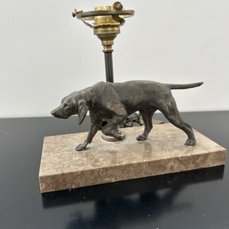 LAMPE VEILLEUSE CHIEN DE CHASSE RÉGULE ET MARBRE ART DÉCO LAMPE DE CHEVET