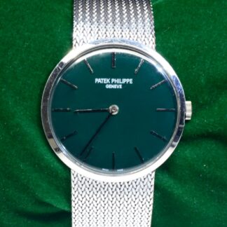 Montre Vintage Patek Philippe Calatrava En Or Blanc 18K 33MM Réf.3537 69.7GM