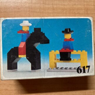 Lego vintage 617 Cowboys neuf et scellé /new & sealed