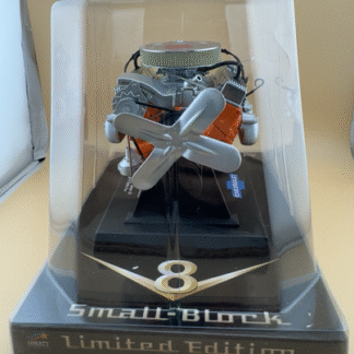 Chevrolet 350 V-8 Small Block Engine 1:6 Orange 84021 Liberty Classic NIB
