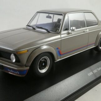 Minichamps BMW 2002 Turbo 1972 Tan 1/18 155026205