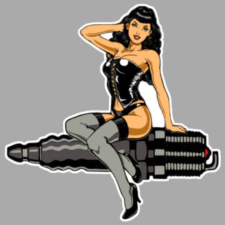 PIN UP VINTAGE BETTY PAGE BOUGIE HOT ROD 11cm AUTOCOLLANT STICKER AUTO BB054D