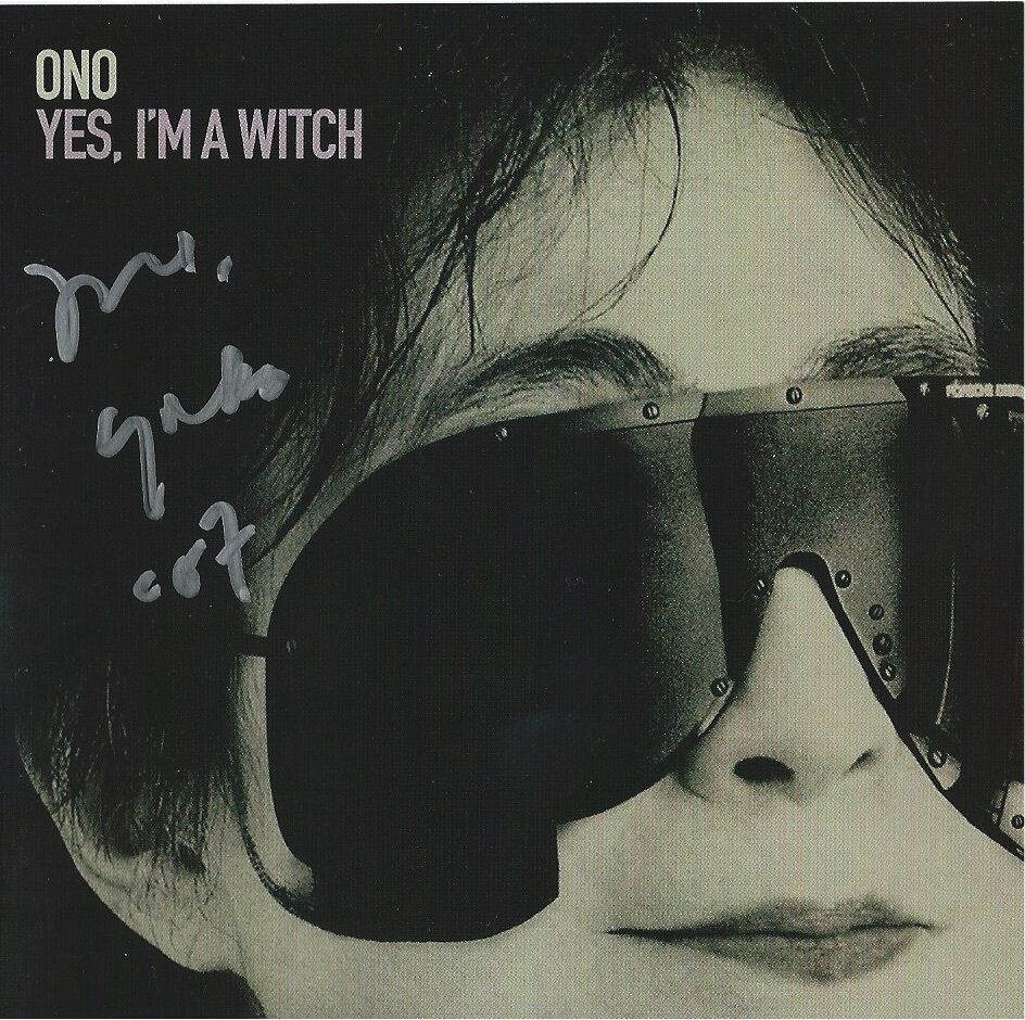 Yoko Ono Signé Yes, I'm A Witch CD En Personne. John Lennon Beatles. Tout Neuf