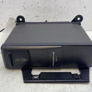 Chargeur CD PORSCHE 911 4 996 COUPE 99664212203EFR
