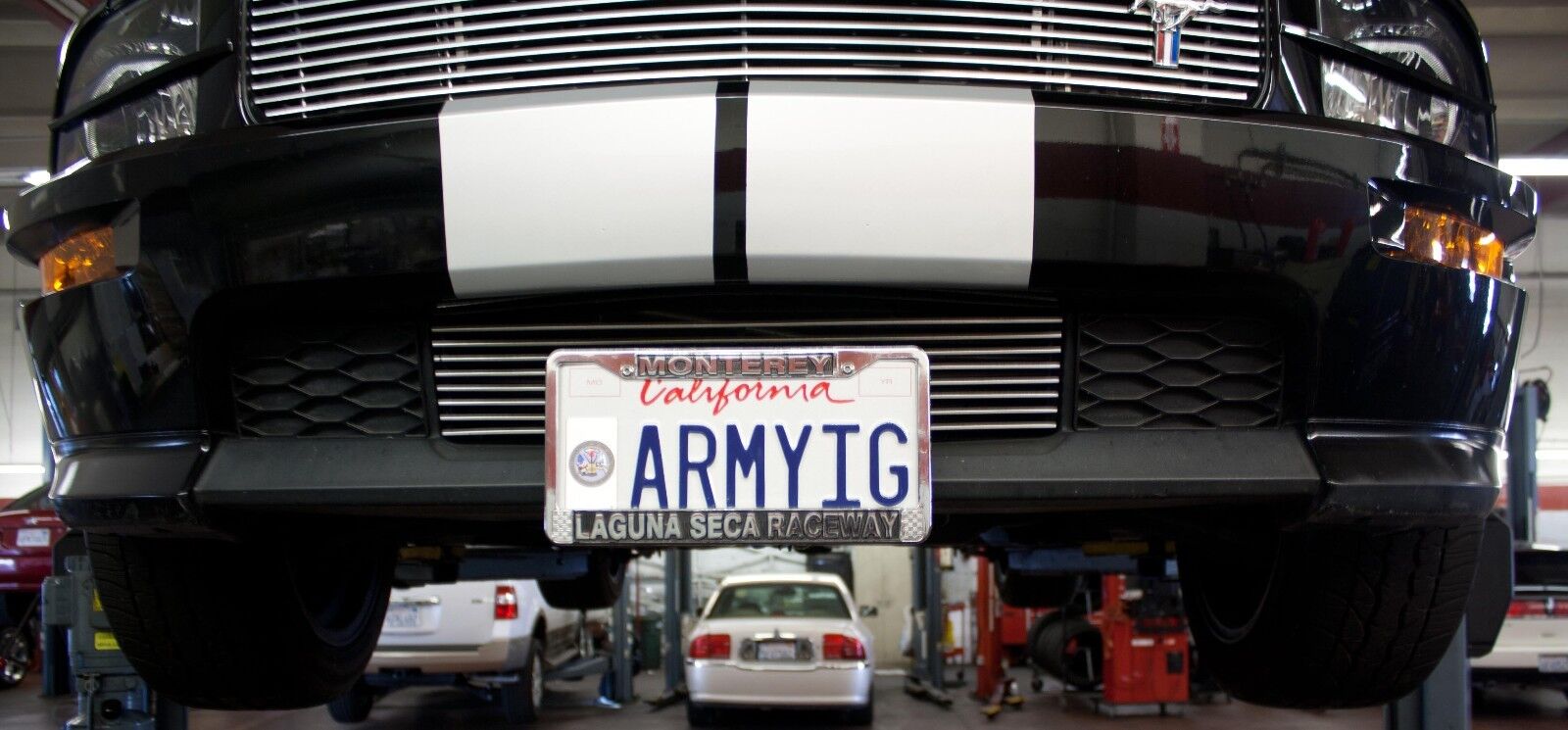 2007-2009 Ford Mustang Shelby GT STO-N-SHO Removable License Plate Bracket SNS27