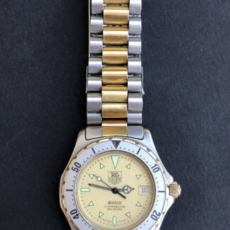 Authentique MONTRE TAG HEUER 2000 PROFESSIONAL 200 M vintage A RESTAURER