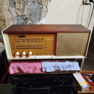 Poste de radio à lampe vintage RIBET DESJARDINS modèle concerto ( à réviser )