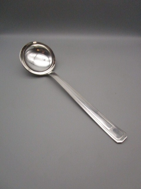 Louche art déco ancienne en métal argenté