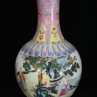 13,2 "Qing Qianlong marqué pastel porcelaine immortel motif bouteille de vase