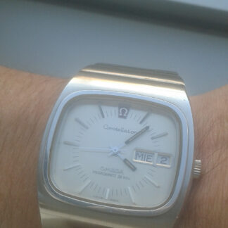 Omega CONSTELLATION 1310 MEGAQUARTZ 1960016 Montre Vintage Neuve Ancien Stock