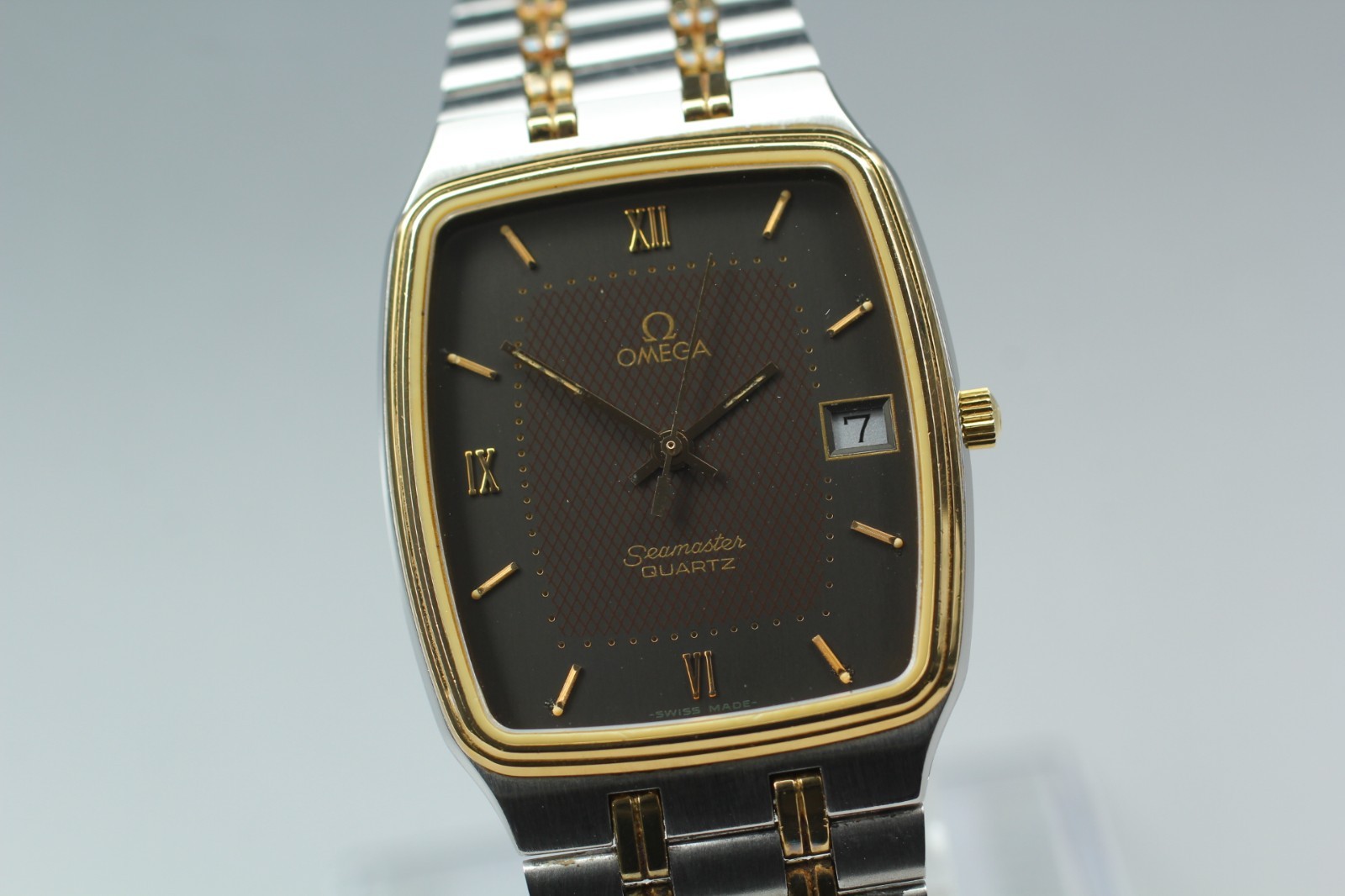 Vintage " près de : Mint " OMEGA Seamaster Cal.1430 Carré Noir Quartz Hommes