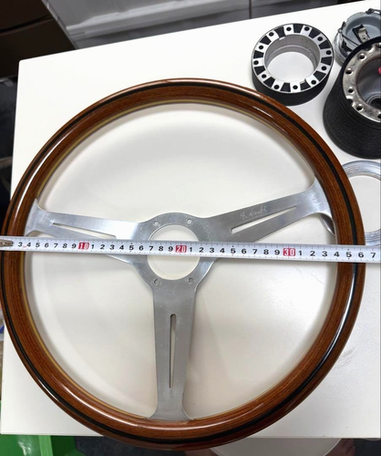 Nardi Classic Wood Steering Wheel 36.5cm Italian w/ Horn Button JDM Vintage Car – Image 5