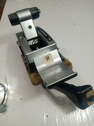 2005-2009 Ford Mustang Automatic Floor Shifter Assembly OEM