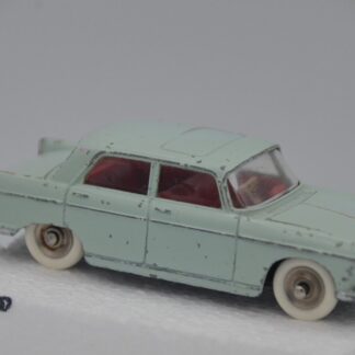 RARE DINKY TOYS MECCANO ORIGINALE FRANCE PEUGEOT 404 REF 553