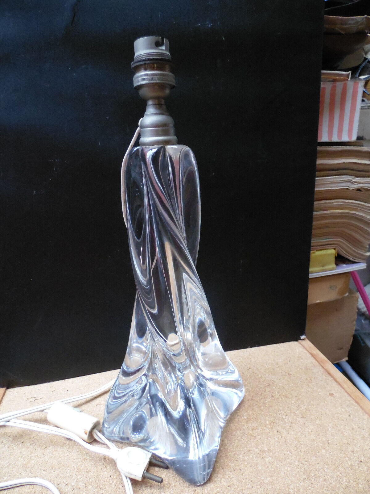 Ancien PIED de LAMPE CRISTAL BACCARAT TORSADE FORME LIBRE ART DECO