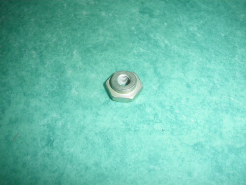 Ecrou de capot-phare pour Solex 3800