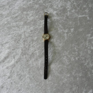 Ancienne montre bracelet or massif OMEGA Genève Suisse