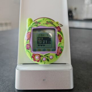 Tamagotchi Bandai 2004 - V3 Connection Floral Hibiscus,Jeu Électronique Portatif