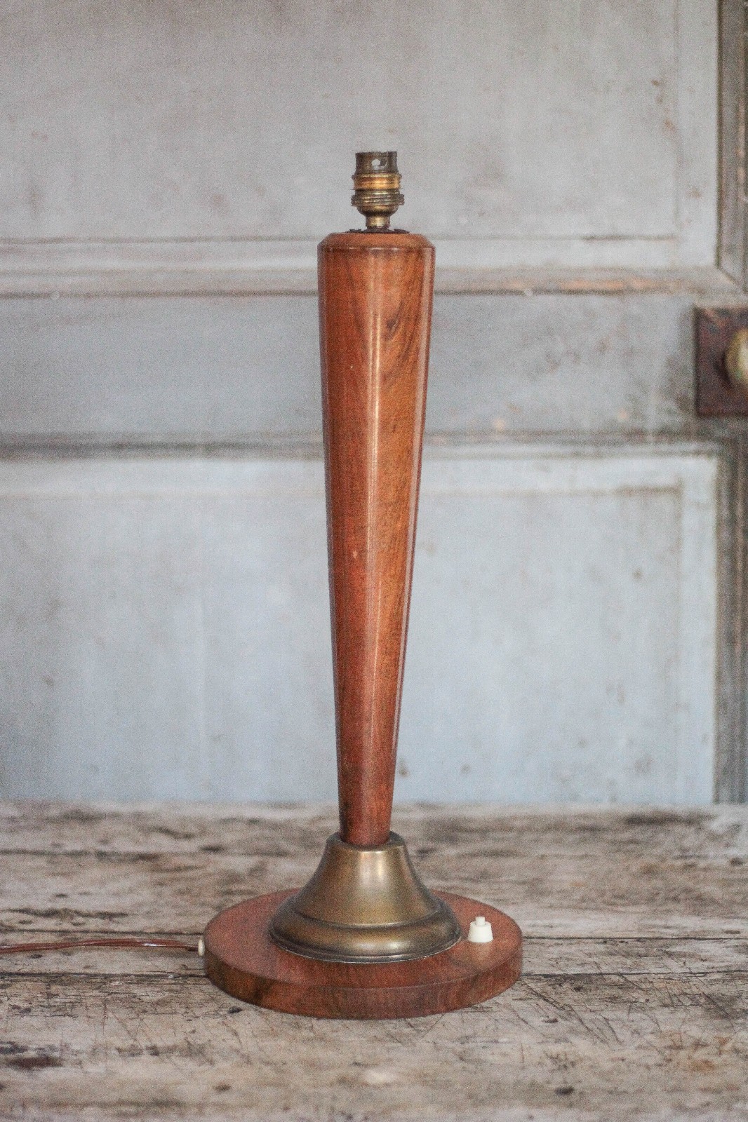 Pied de lampe bois art déco, lampe bois vintage, lampe à poser, lampe de salon