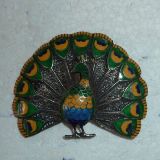 broche paon moyenne oriental d'époque art déco en argent filigrané et émaillé