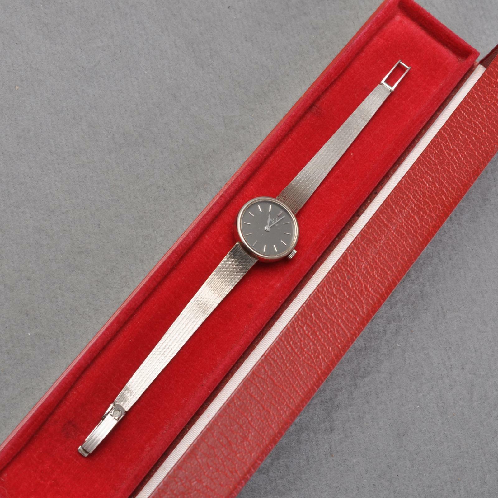 Omega Vintage Femmes Bracelet-Montre, 14 Carat / 585er or Blanc, 711.7280 N