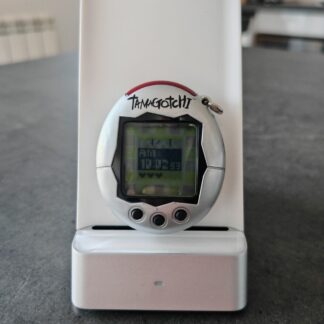 Tamagotchi Bandai 2004 - V2 Connection Silver, Jeu électronique portatif