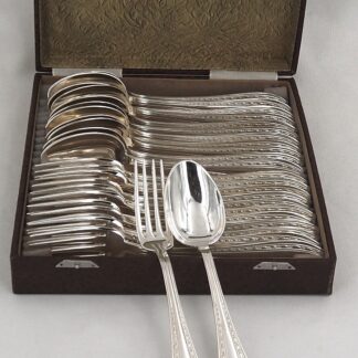 Ercuis Tolède, Art Déco, 12 couverts de table, 24 pièces, en excellent état.