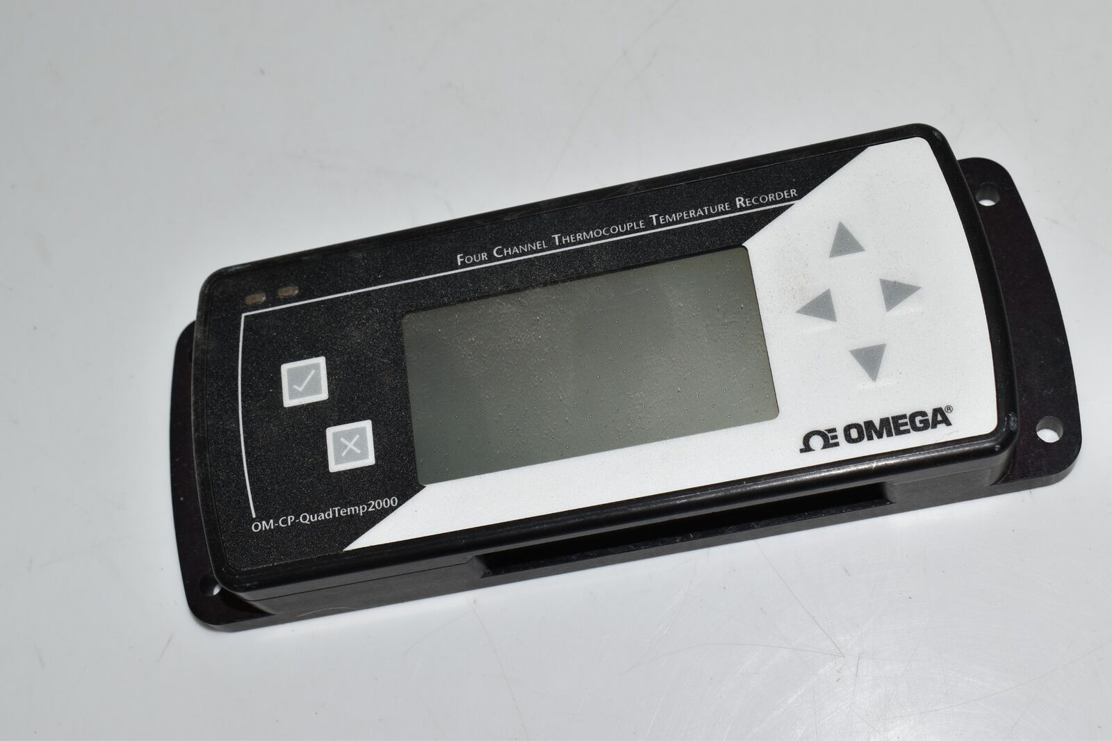 OMEGA OM-CP-QuadTemp2000 4 Canal Thermocouple Données Logger Avec LCD (JSN37)