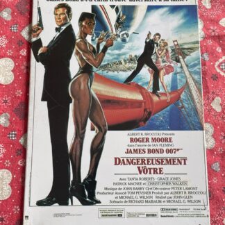 Plaque Publicitaire du Film James Bond 007 Dangereusement Vôtre (9-32)