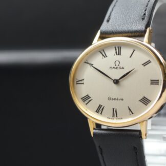 Vintage " près de : Mint " OMEGA Geneva Cal.625 Ovale Romain Or Manuel Montre