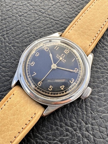 Vintage Omega Fab. Suisse Black Gilt Dial 369 Waterproof Model Depose Watch 31mm