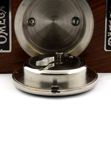 Omega Borduhr / Autouhr mit 8-Tagewerk