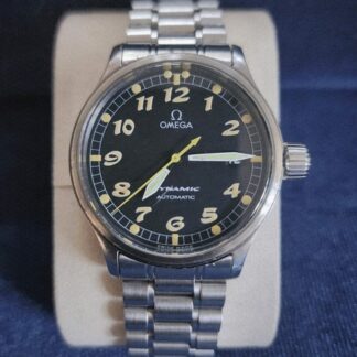 OMEGA Genève Dynamic 5200.50.00 Vintage Automatic Silver Dial 166.0310